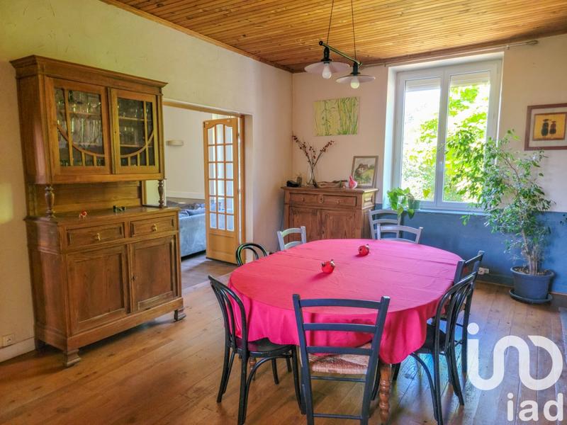 Maison - 338 m² - 14 pièces