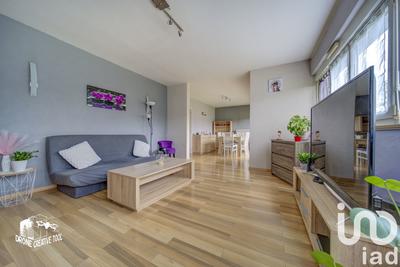 Appartement - 98 m² - 5 pièces