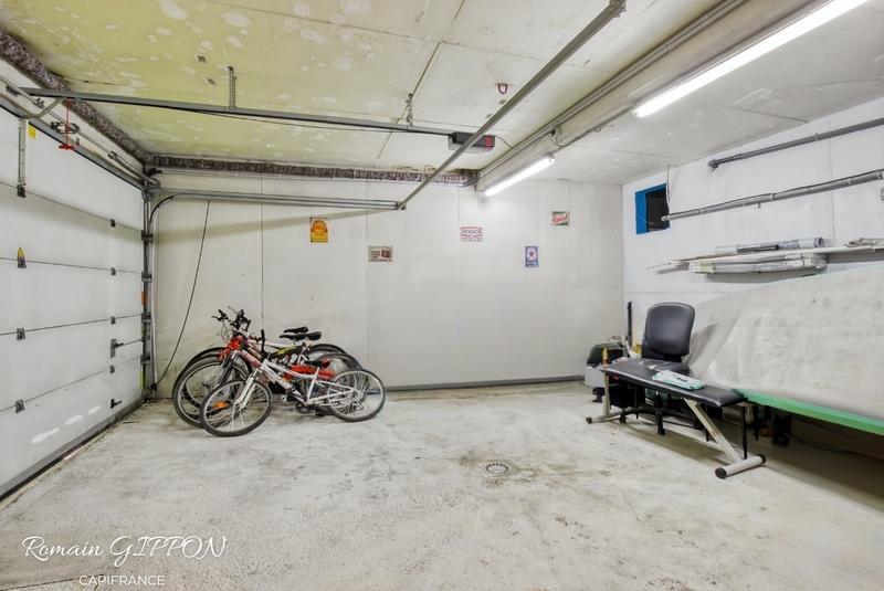 Maison - 286 m² - 11 pièces