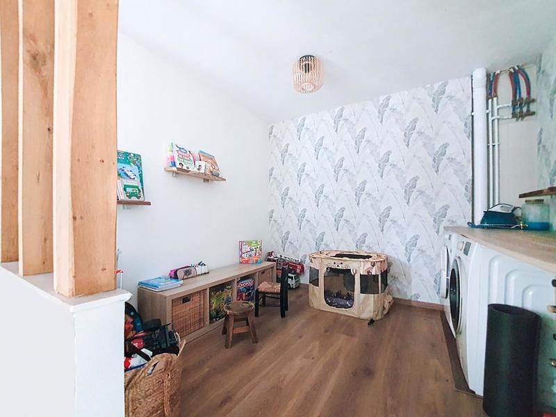 Maison - 94 m² - 4 pièces