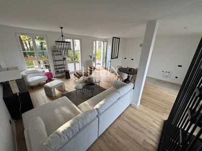 Maison - 145 m² - 6 pièces