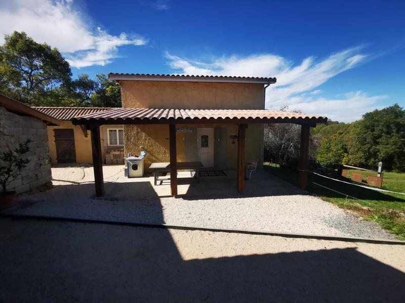 Propriété - 166 m² - 7 pièces