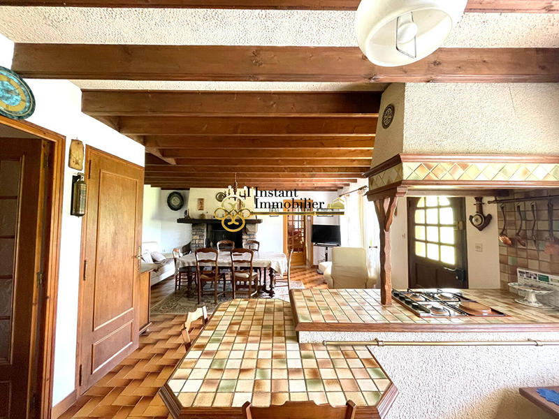 Maison - 110 m² - 6 pièces