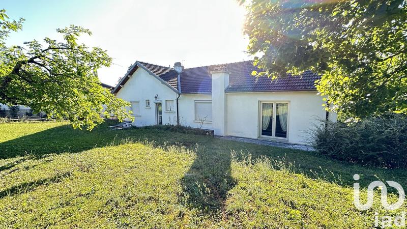 Maison - 228 m² - 9 pièces