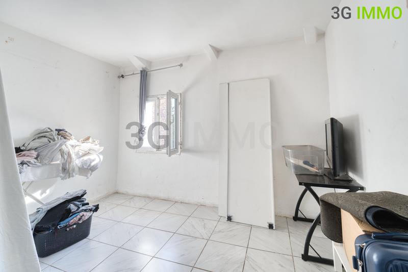 Immeuble - 246 m² - 9 pièces