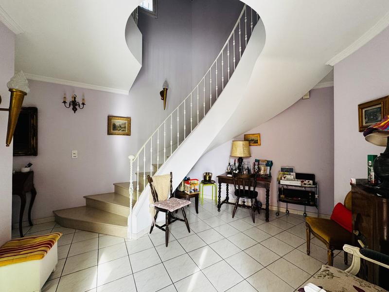 Maison - 168 m² - 5 pièces