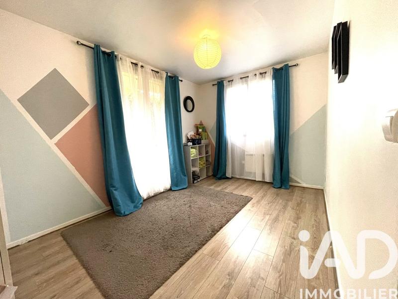Appartement - 79 m² - 4 pièces