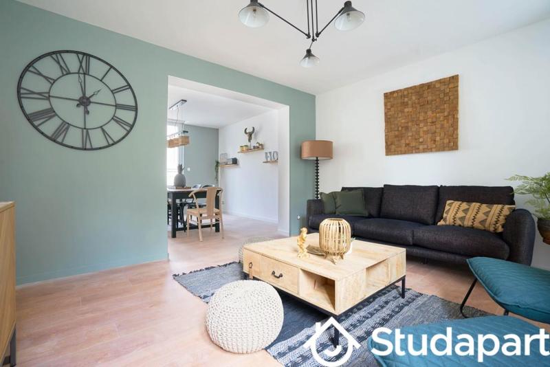 Chambre - 12 m² - 1 pièce