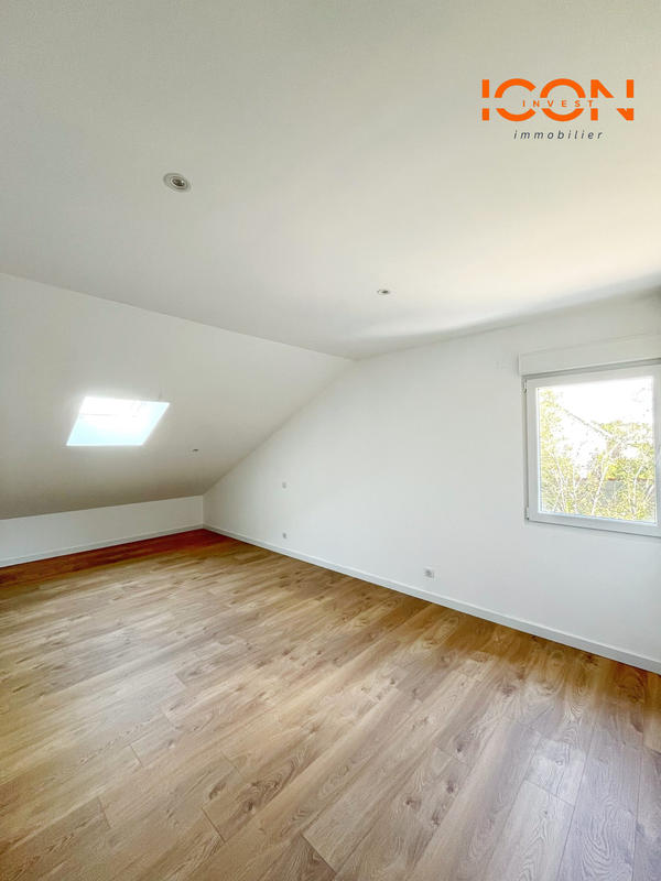 Maison contemporaine - 152 m² - 6 pièces