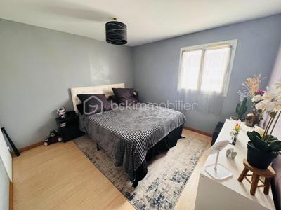 Maison - 85 m² - 4 pièces