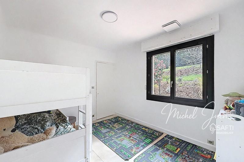 Appartement - 126 m² - 4 pièces