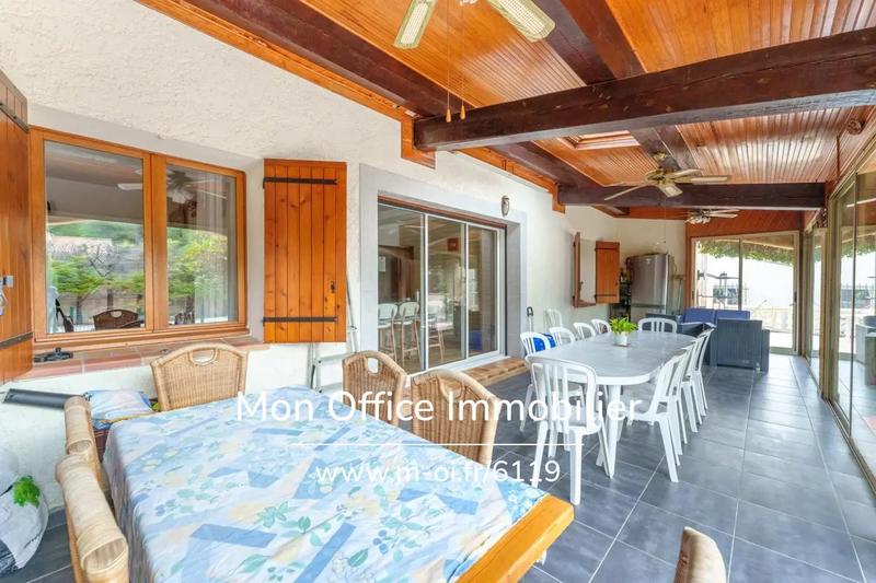 Villa - 220 m² - 7 pièces