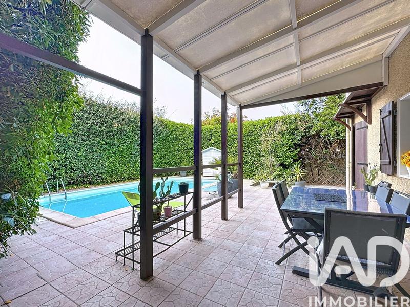 Maison - 118 m² - 6 pièces