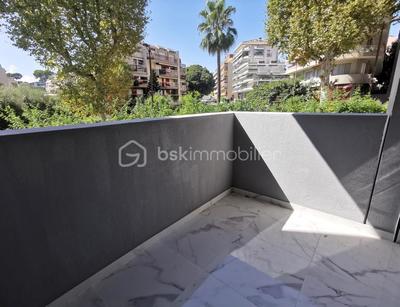 Studio - 26 m² - 1 pièce