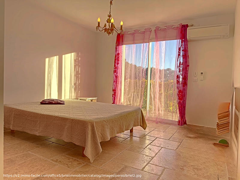 Maison - 174 m² - 7 pièces