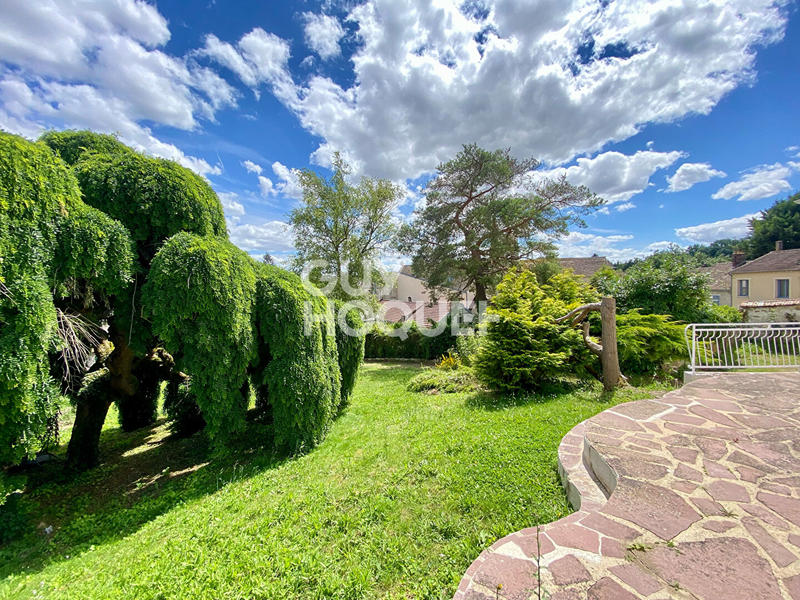 Maison - 171 m² - 8 pièces