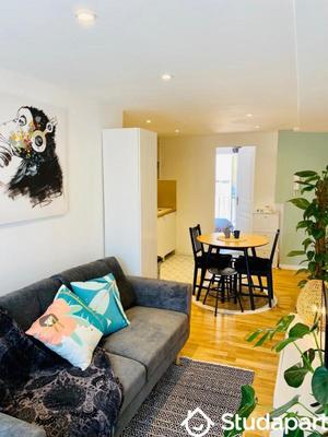 Chambre - 9 m² - 1 pièce