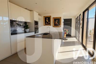 Maison de maîtres - 141 m² - 4 pièces