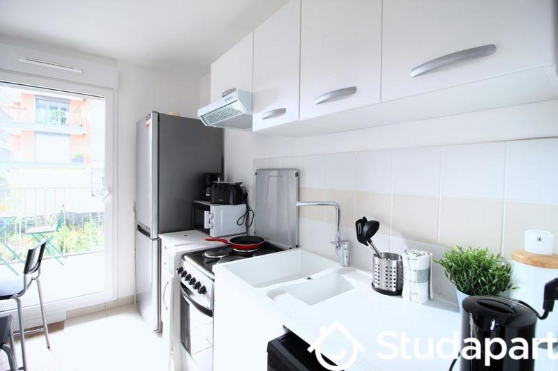 Chambre - 10 m² - 1 pièce