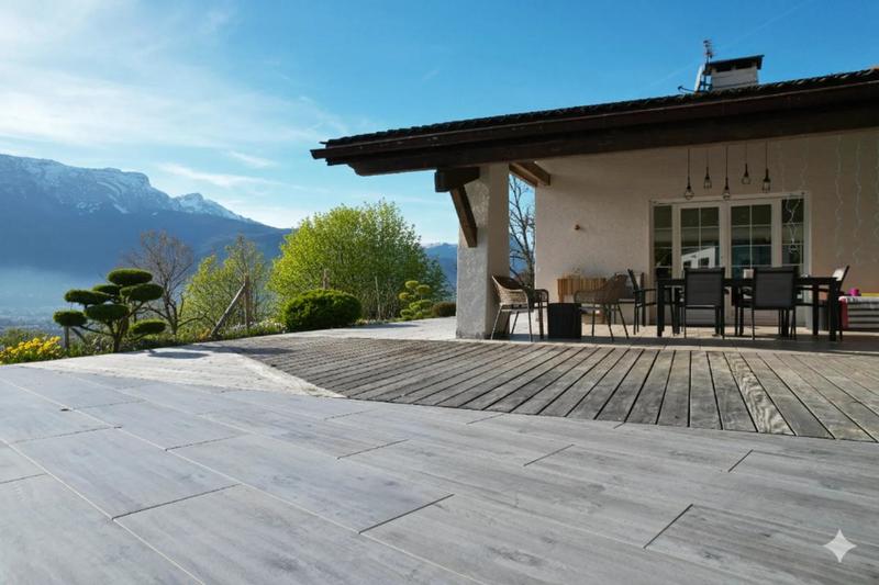 Villa - 330 m² - 10 pièces