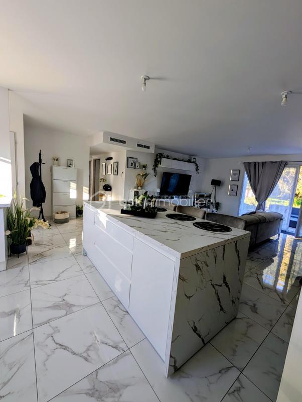 Maison - 112 m² - 5 pièces