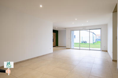 Maison - 94 m² - 4 pièces