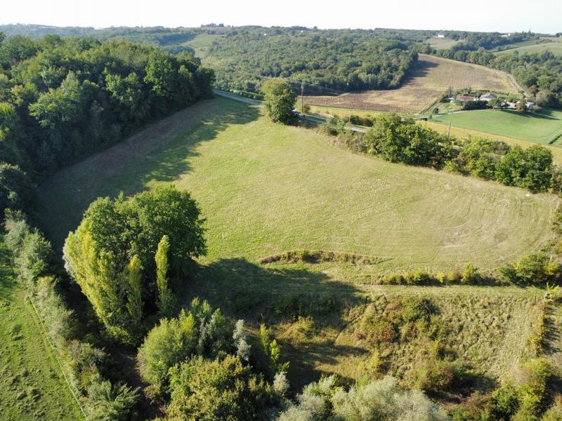 Terrain - 35 842 m²