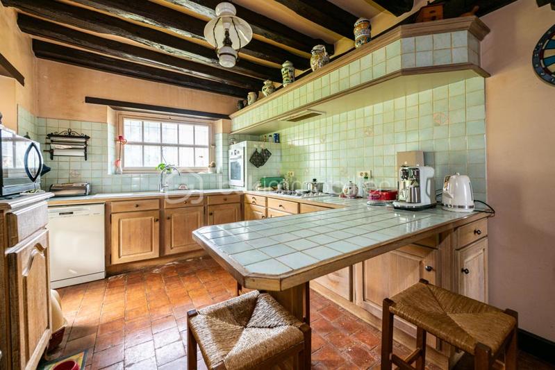 Maison - 344 m² - 14 pièces