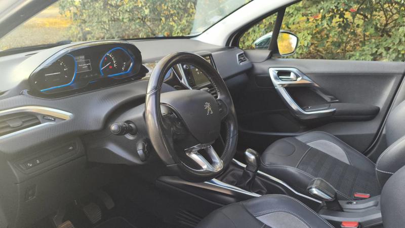 Peugeot 2008 1.2 PureTech 82 Allure