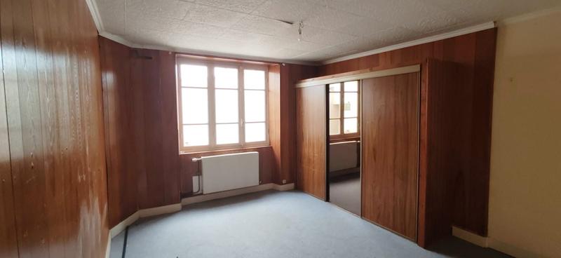 Maison traditionnelle - 117 m² - 6 pièces