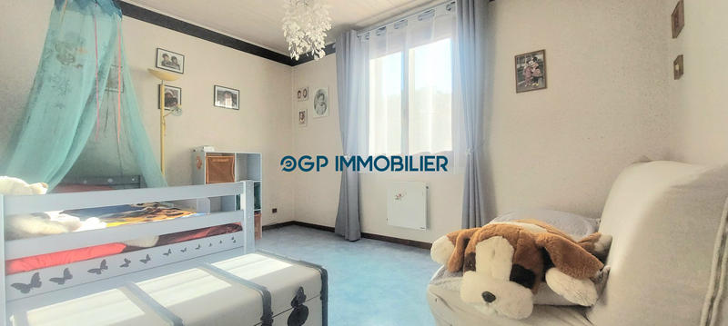 Maison traditionnelle - 104 m² - 5 pièces