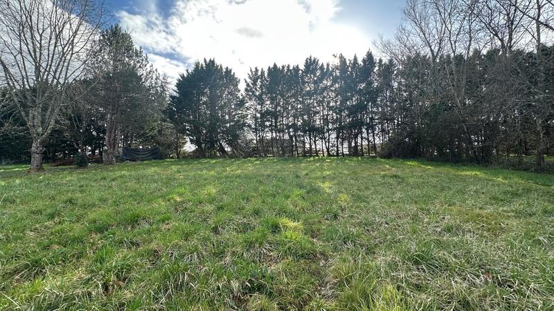 Terrain constructible - 2 424 m²