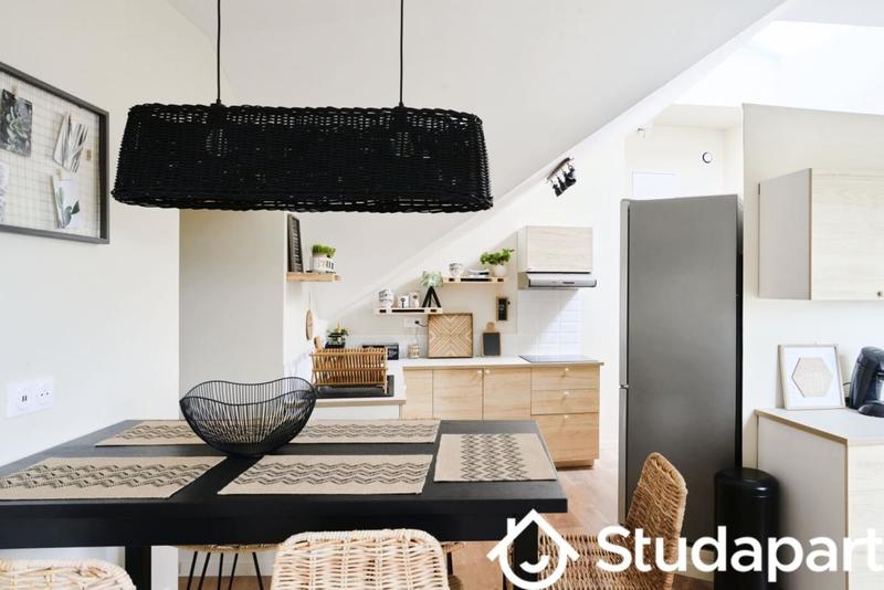 Chambre - 8 m² - 1 pièce