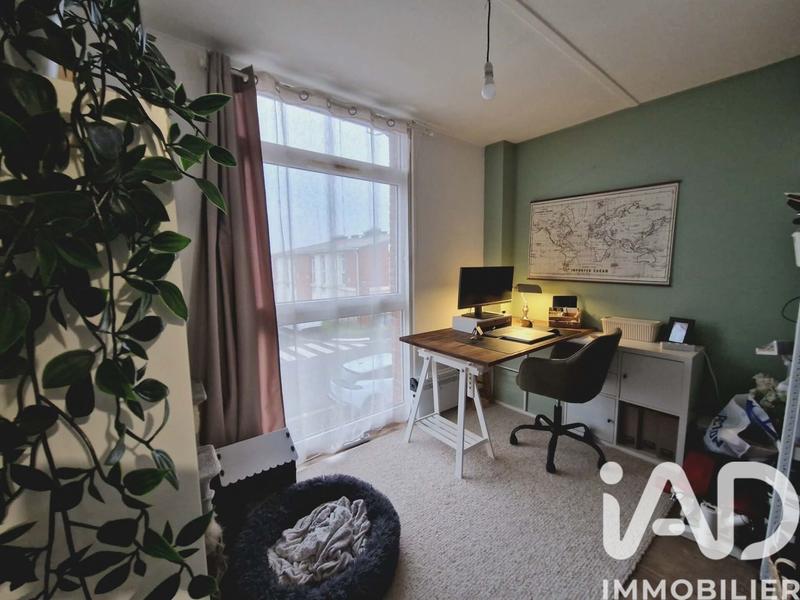 Maison - 87 m² - 5 pièces