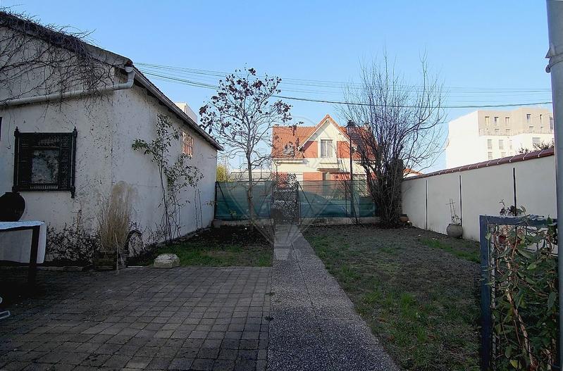 Maison - 105 m² - 6 pièces