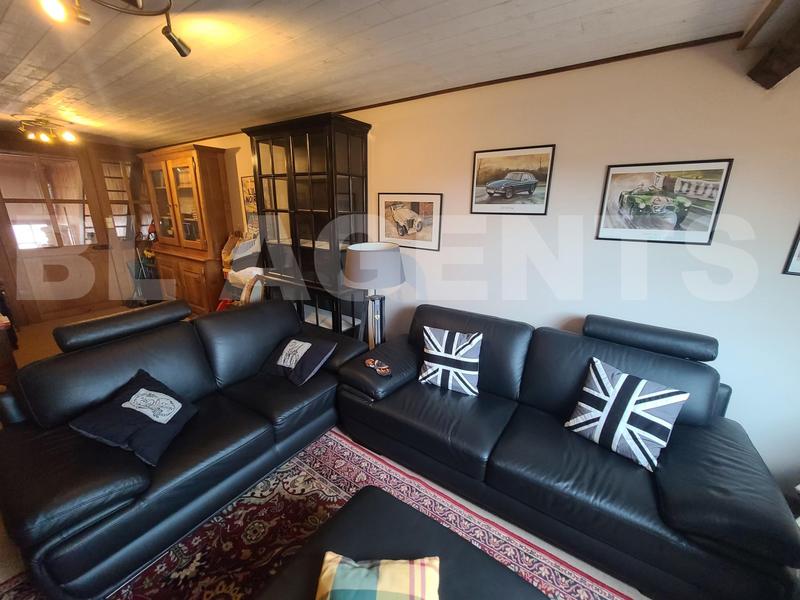 Maison ancienne - 238 m² - 8 pièces