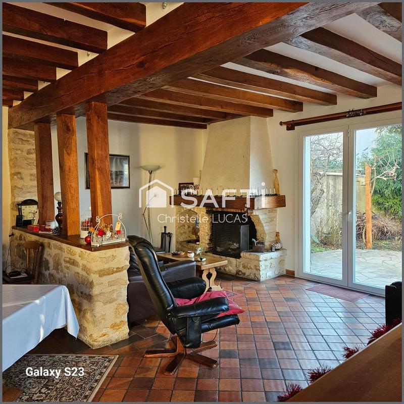 Maison - 230 m² - 8 pièces