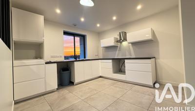 Maison - 126 m² - 5 pièces