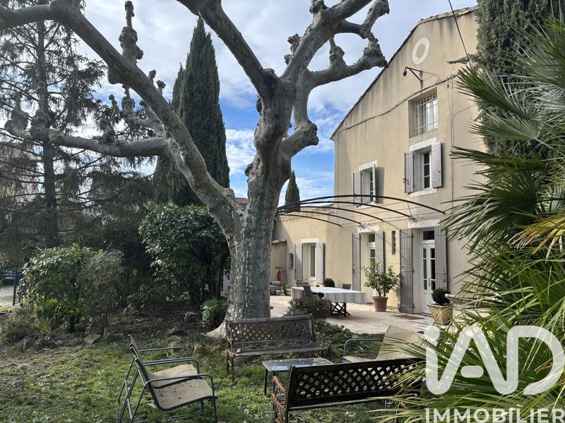 Maison de ville - 210 m² - 7 pièces