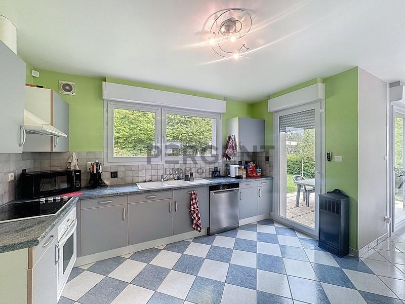 Maison - 120 m² - 5 pièces