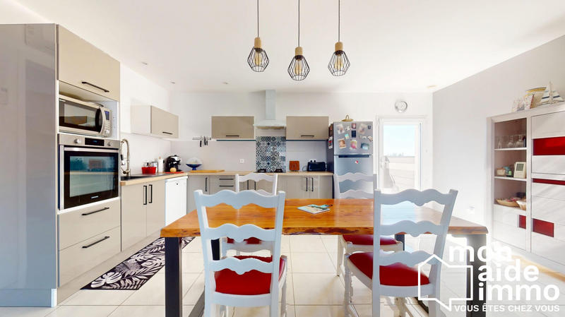 Maison - 115 m² - 5 pièces