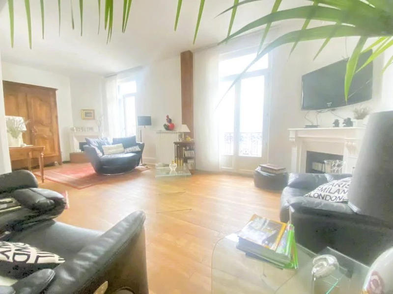 Maison - 146 m² - 7 pièces