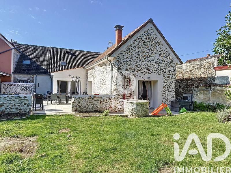 Maison de village - 196 m² - 7 pièces