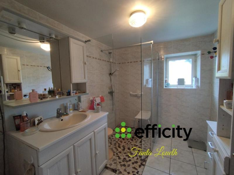 Maison - 160 m² - 6 pièces