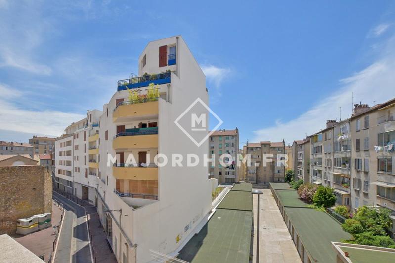 Appartement - 92 m² - 4 pièces