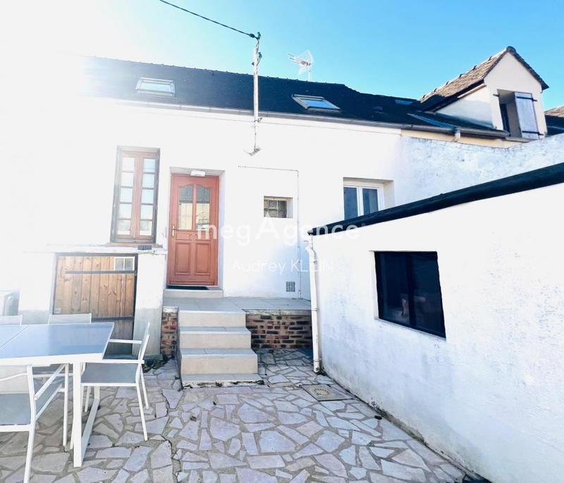 Maison de ville - 76 m² - 4 pièces