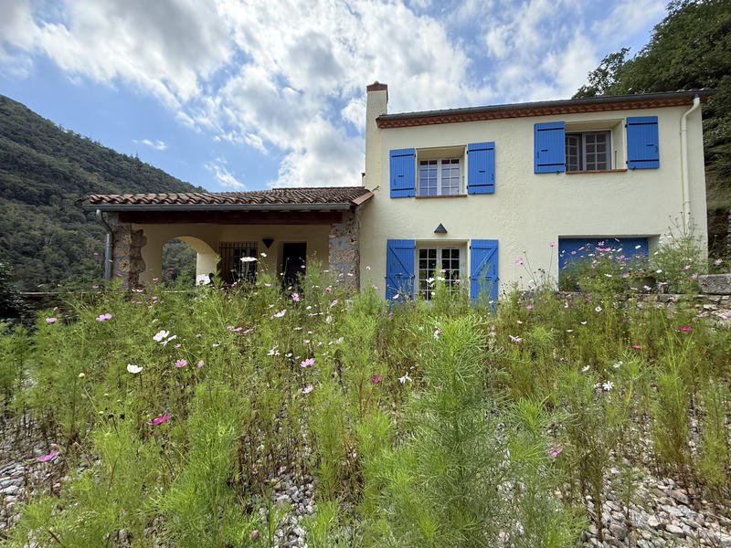 Mas - 260 m² - 6 pièces