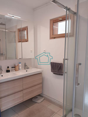 Appartement - 70 m² - 4 pièces