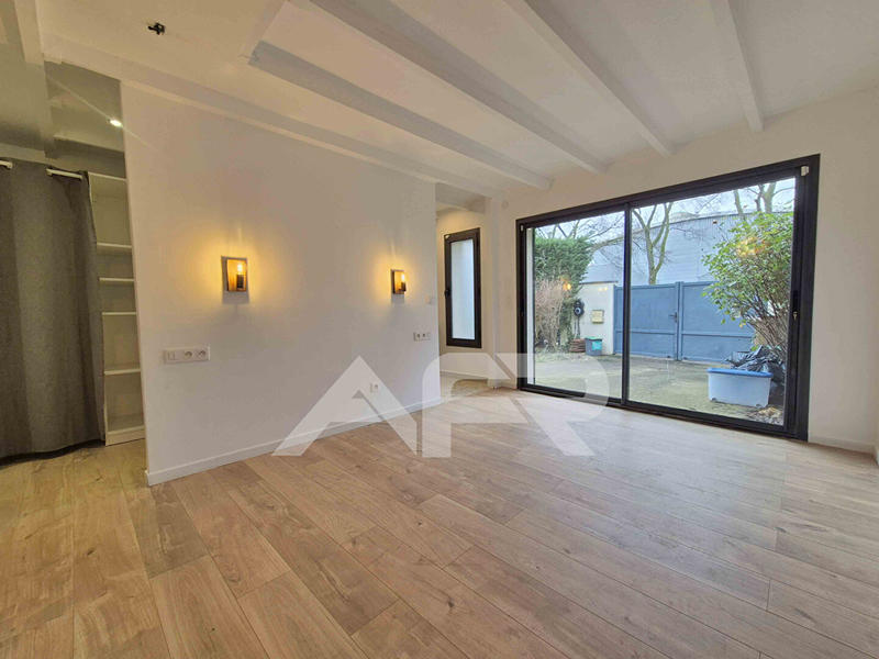 Maison - 164 m² - 7 pièces