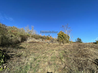 Terrain - 2 800 m²